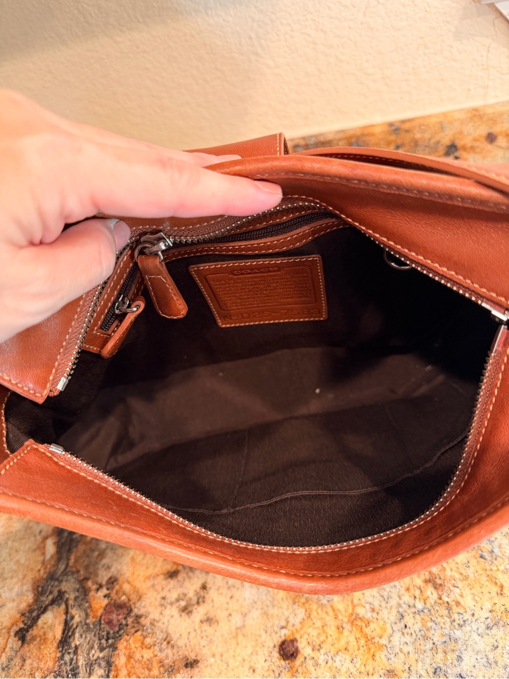 Coach Hampton Shoulder Bag - Picture 8 of 9